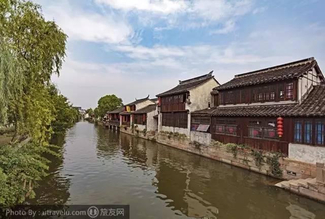 小蓝球向上跳
